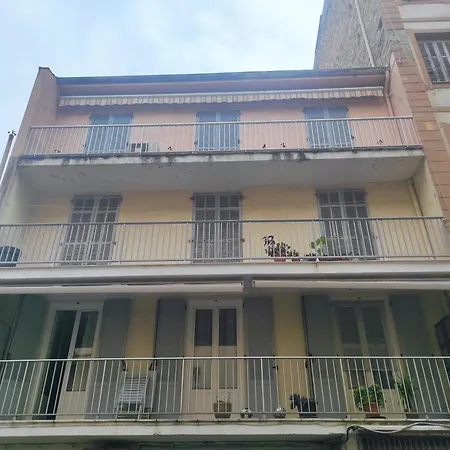 T3 Centre Apartment *